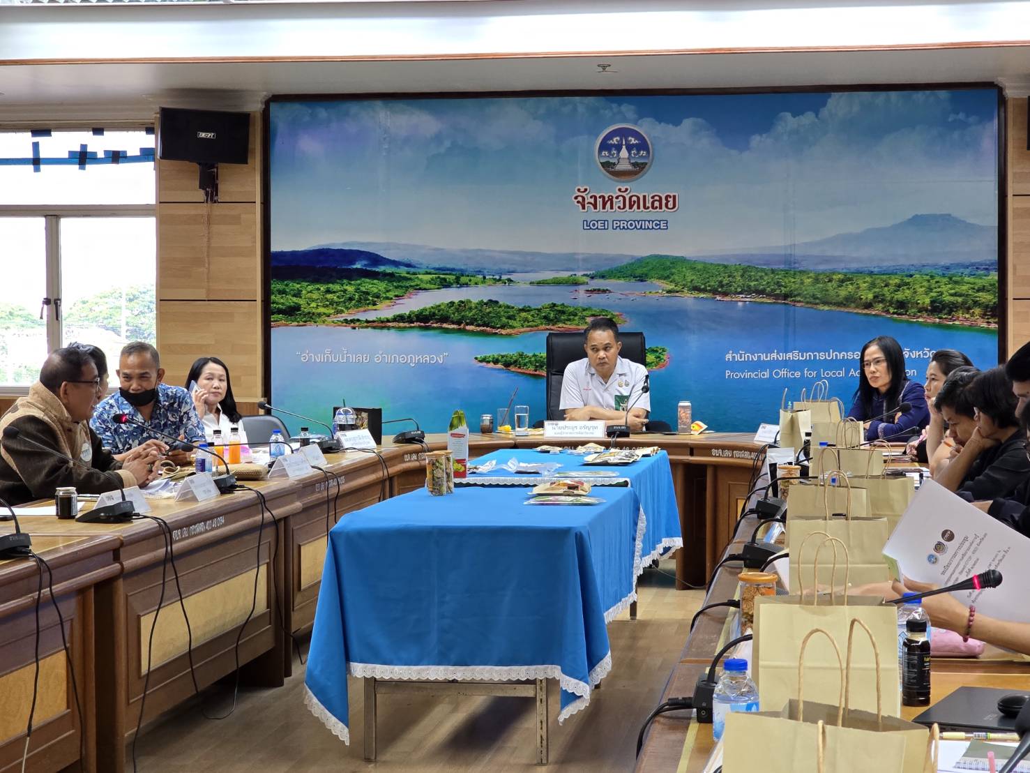 พช.เลย โชว์ความสำเร็จ KBO ยกระดับ 20 ผลิตภัณฑ์ OTOP นวัตกรรม! เฟ้นหาสุดยอดตัวแทนจังหวัดชิงแชมป์ระดับประเทศ ปี 69