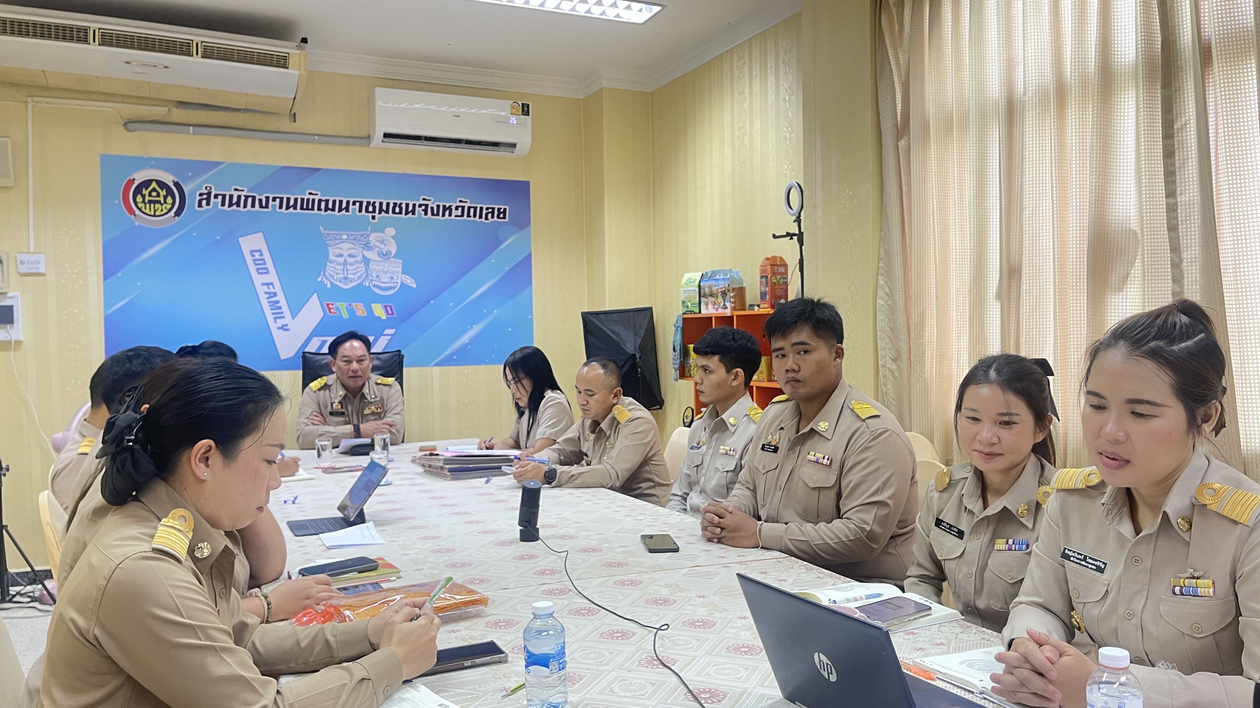 พช.เลย ประกาศสงครามทุจริต! “ดร.ณัฏฐพล” ขันน็อต พช. ทั้งจังหวัด  ชูยุทธศาสตร์ “พัฒนาชุมชนใสสะอาด” จับมือ ป.ป.ช. ติวเข้มจริยธรรม-สกัดโกงหน่วยงานรัฐ