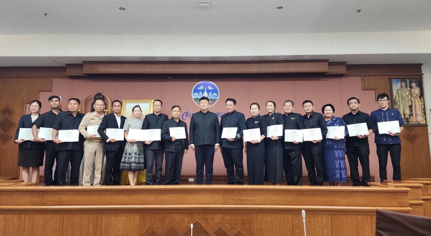 พช.เลย เชิดชูเกียรติ! คว้าใบประกาศ "องค์กรคุณธรรม" ตอกย้ำภาพลักษณ์หน่วยงานธรรมาภิบาล พร้อมขับเคลื่อน "เลย จังหวัดคุณธรรม" ปี 2569