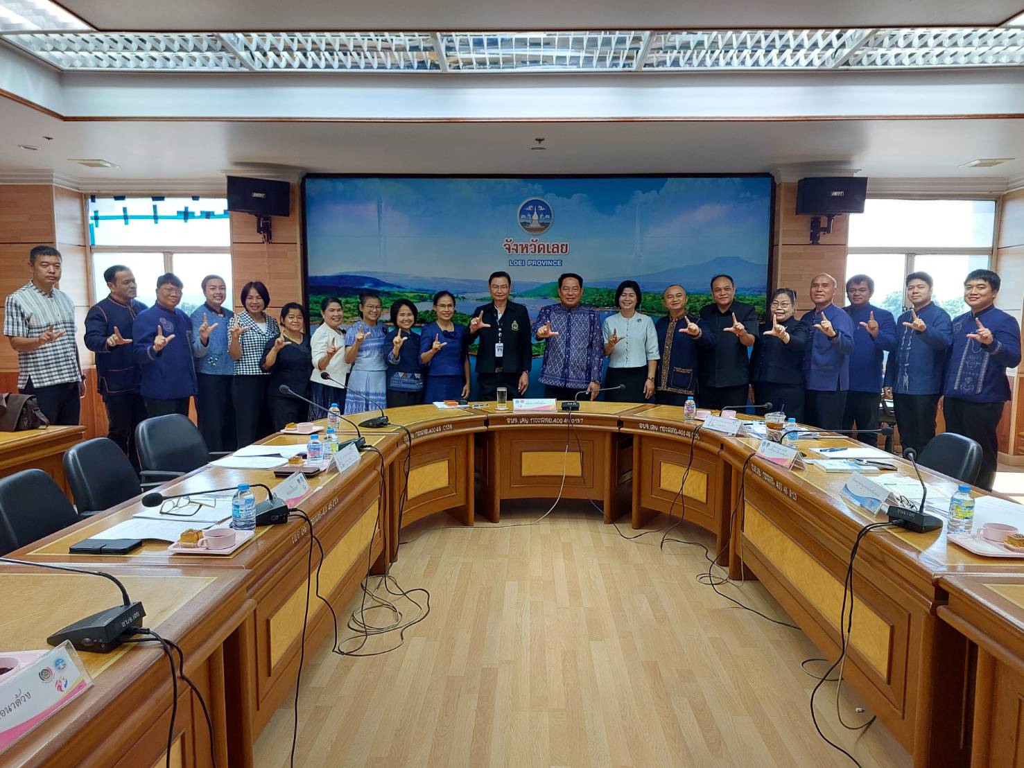 พช.เลย รวมพลังขับเคลื่อนยุทธศาสตร์ 14 อำเภอ มุ่งยกระดับเศรษฐกิจฐานราก เสริมสร้างความเข้มแข็งชุมชนอย่างยั่งยืน