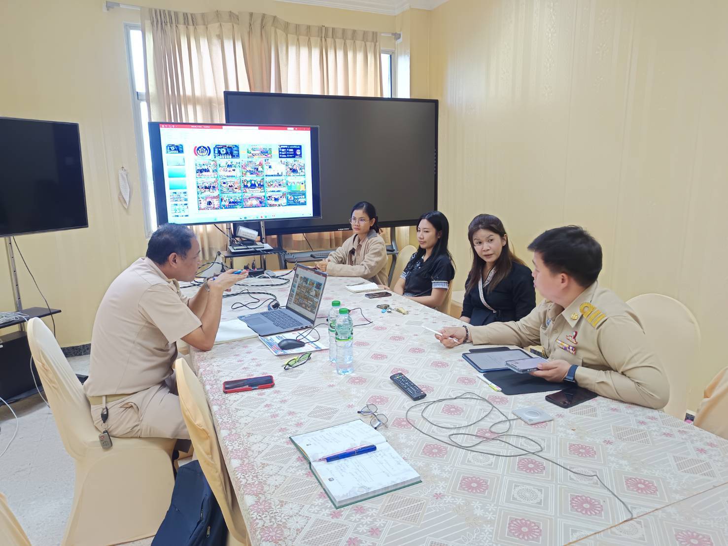 พช.เลย เดินหน้าเข้มข้น! เตรียมความพร้อมนำเสนอ "Let's Go Loei Plus + 5P DNA พช." ยกระดับการพัฒนาชุมชนด้วยพลังทีม