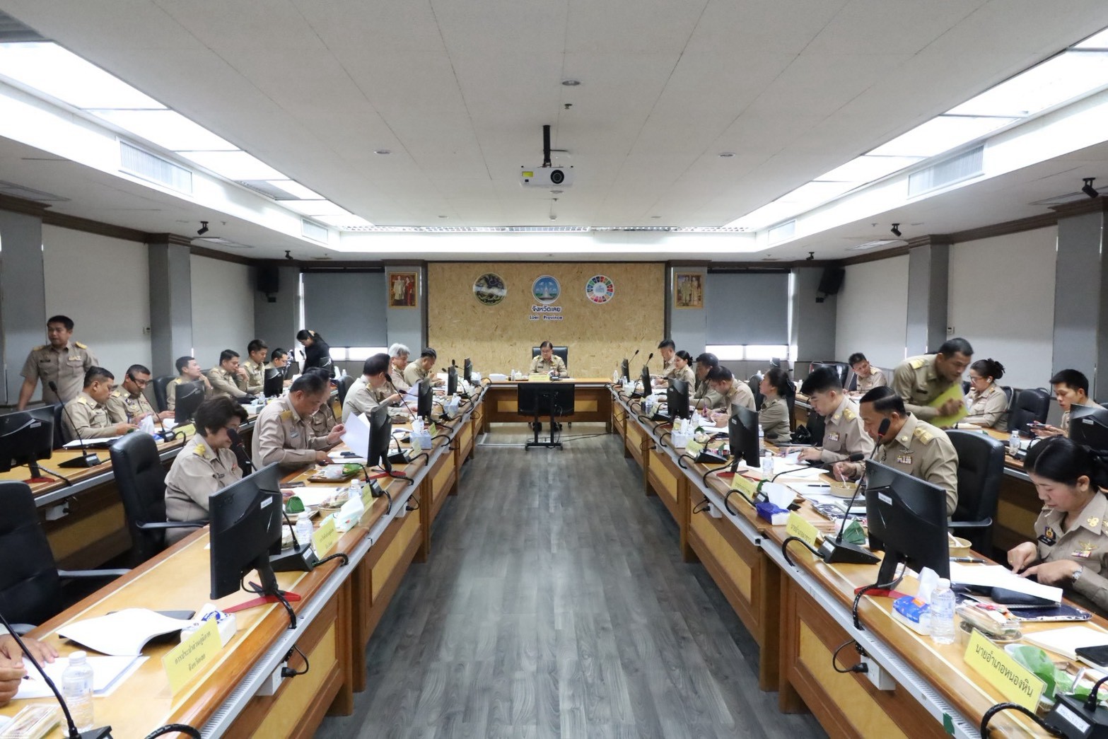 พช.เลย เกาะติดทิศทางขับเคลื่อนนโยบายมหาดไทย ร่วมประชุมหัวหน้าส่วนราชการและนายอำเภอ ประจำเดือนสิงหาคม 2569