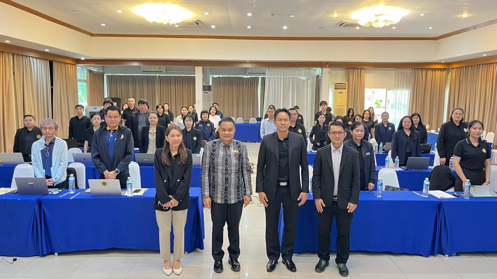 พช.เลย ติดอาวุธสมรรถนะดิจิทัล! ร่วมอบรมอัปสกิล AI เสริม New Skill บุคลากรจังหวัด ต่อยอดสู่การทำงานภาครัฐยุคใหม่