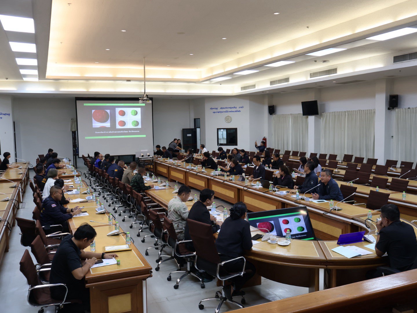 พช.เลย ร่วมประชุม ศอ.ปส. ติดตามสถานการณ์ยาเสพติดเดือนตุลาคม บูรณาการเครือข่ายป้องกันและแก้ไขปัญหายาเสพติดจังหวัดเลยอย่างเป็นระบบ